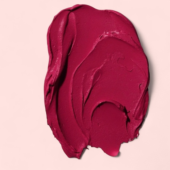 Revlon Ultra HD Lip Mousse – 820 Crimson Sky – Hyper Matte – NWT - Picture 3 of 6